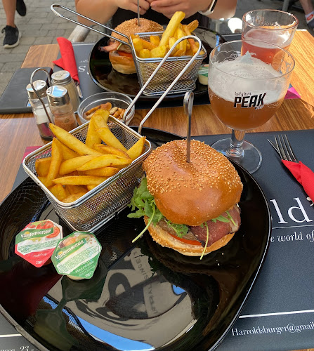 Harrold's - The World of Burger