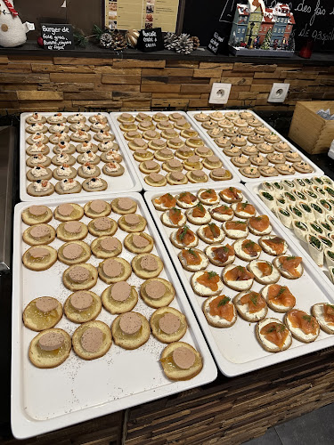 Comentarii opinii despre Le Monde est Petit