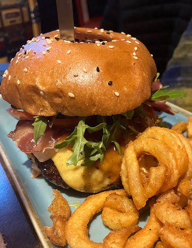 Comentarii opinii despre HOMEBURGERS