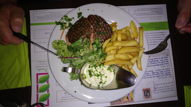 Comentarii opinii despre Couleur Basilic - Resto & appartements touristiques