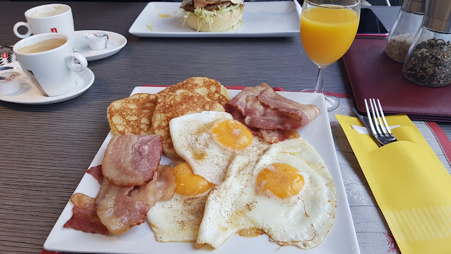 Opinii despre Broodjeszaak Pitoe în Antwerpen - Horeca