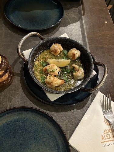 Comentarii opinii despre Janny & Alexandra