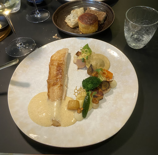 Comentarii opinii despre Quai n°4