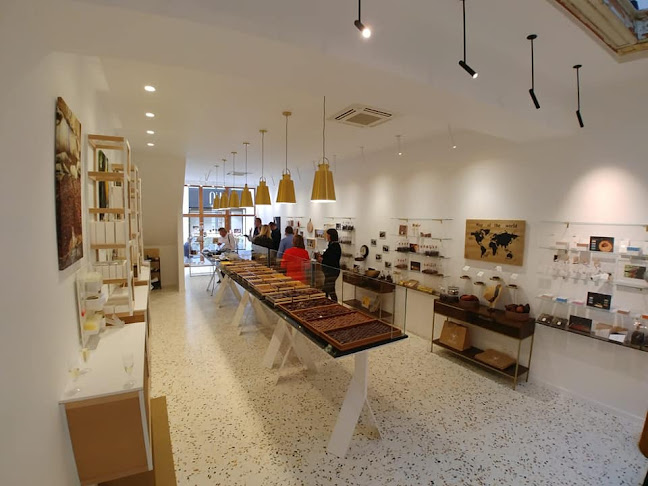 Comentarii opinii despre V-CHOCOLATIER by Sweertvaegher