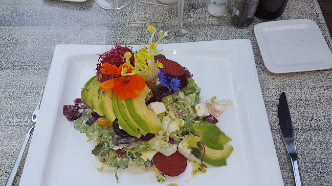 Comentarii opinii despre Infirmerie