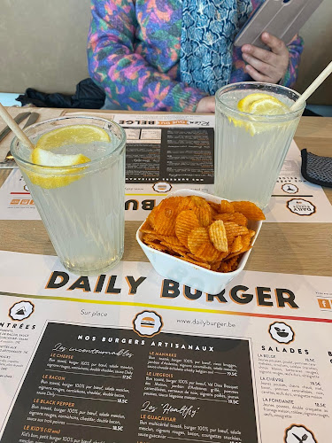 Daily Burger Namur Phone number