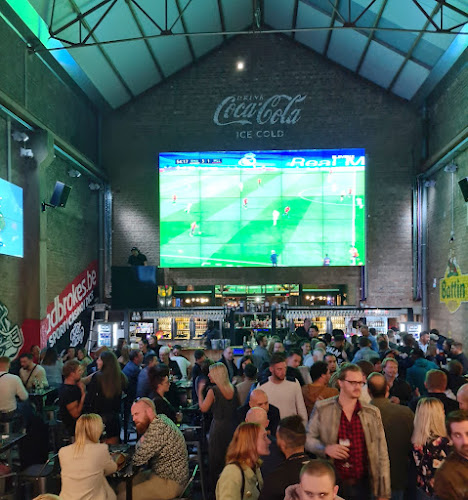 Reviews of Play Off Charleroi in Charleroi - Horeca