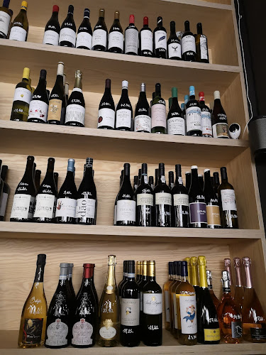 Comentarii opinii despre Wine Fever