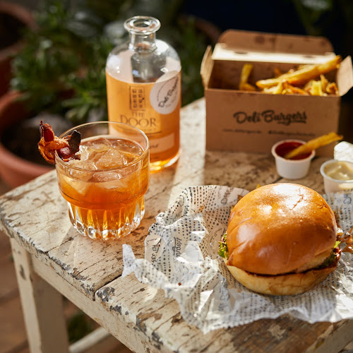 Comentarii opinii despre DeliBurgers