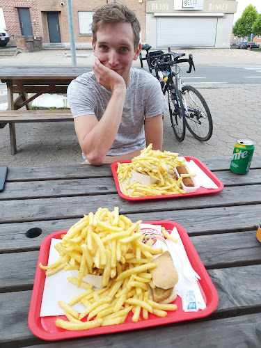 Reviews of frituur de speurweg in Geraardsbergen - Horeca