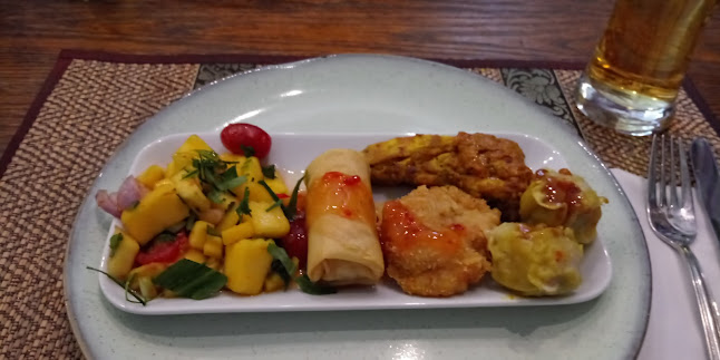 Comments and reviews of Chef Khem