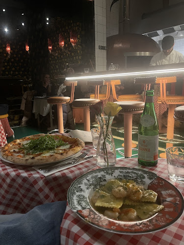 Comentarii opinii despre Gigi