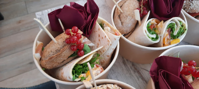 Comments and reviews of Chez Ve'ke