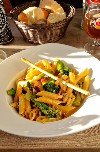 Zero Zero Grand Café - Horeca