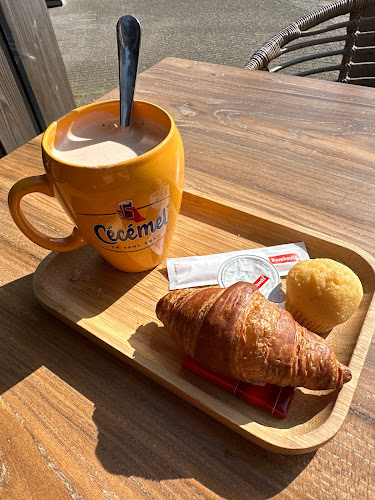 Happy Seasons : Breakfast | Lunch | High-tea