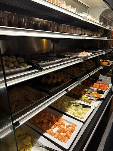 Comentarii opinii despre Le Monde est Petit