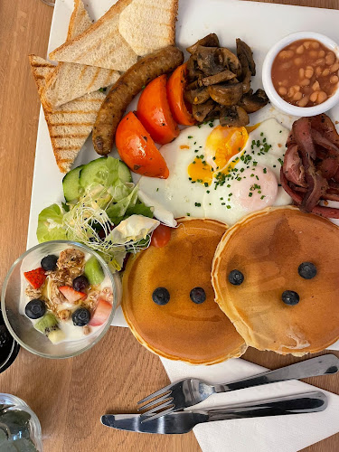 Comentarii opinii despre Well