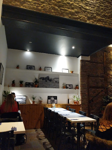 Comentarii opinii despre Tasty viandes locales