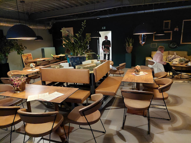 Opinii despre Vinnie's Easy Food Fair în Ninove - Horeca