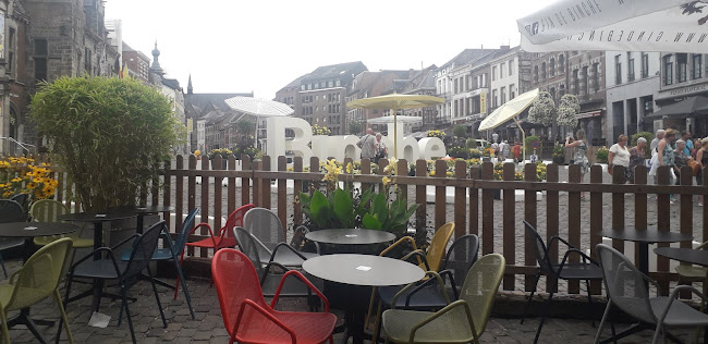 Le Parapluie National - Binche - Binche