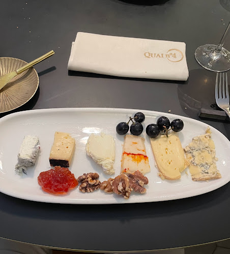 Comentarii opinii despre Quai n°4