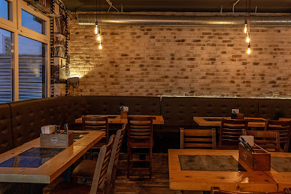 Danny's Burger & Grill