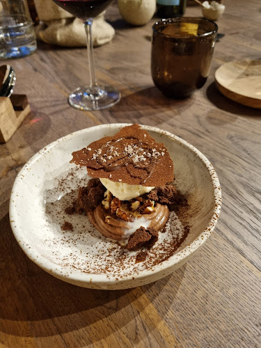 Pluriel Restaurant Phone number