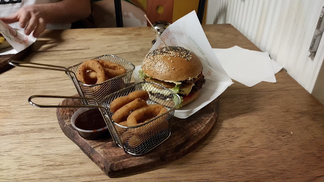 Reviews of Kev Burger 100% Pur Vorig. in Virton - Horeca