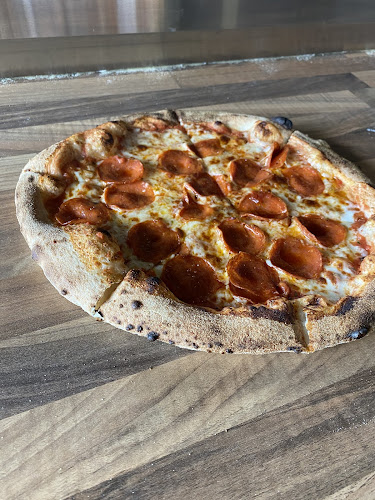 Comentarii opinii despre Djeez Louise