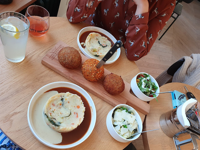 Balls & Glory - Horeca