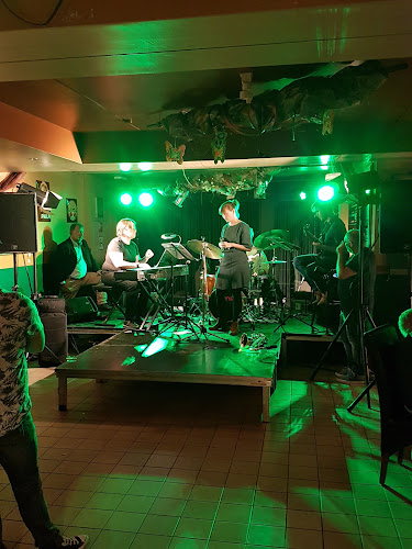 Sportcafé De Winning Open Times