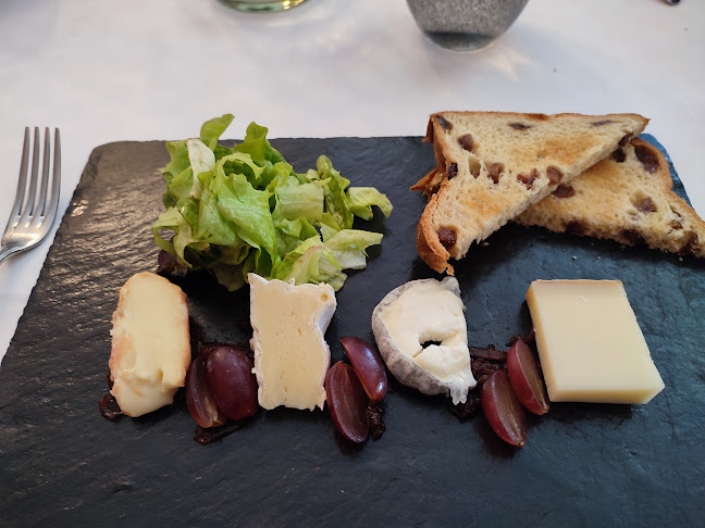 Le Chalet de la Bourgogne Phone number