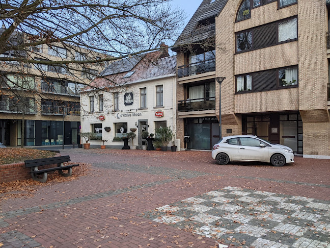Bistro D'Halve Maan Open Times