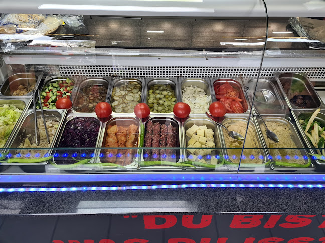 Food Station / Aachen