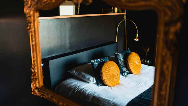 Les 7 Meuses Restaurant & Accommodation Insolites Wellness Hôteliers & Familiaux - Horeca