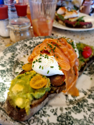 Comentarii opinii despre Crème