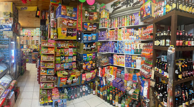 Opinii despre Corner Shop, Alimentation în La Roche-en-Ardenne - Horeca