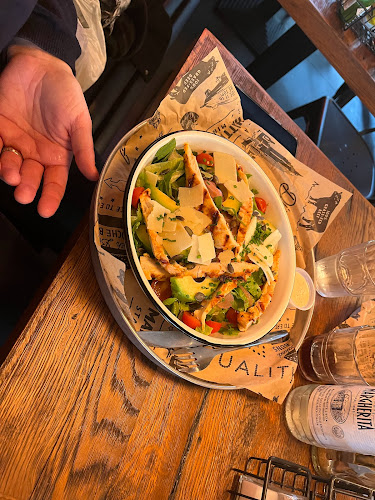 Comentarii opinii despre Manhattn's Burgers