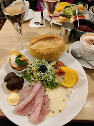 Bakery Fonk Phone number