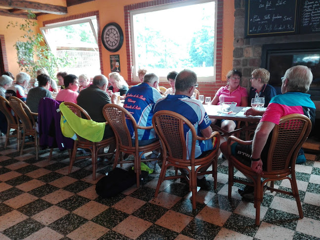 https://fr-fr.facebook.com/pages/category/Restaurant/Le-Lac-de-Barben%C3%A7on-la-brousse--345993652896752/