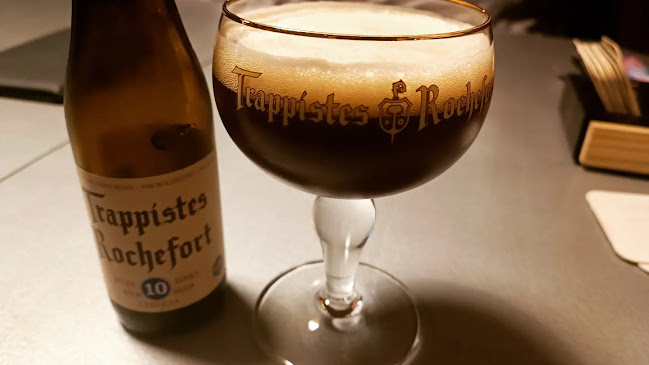 http://www.the-vintage-taverne-rochefort.be/
