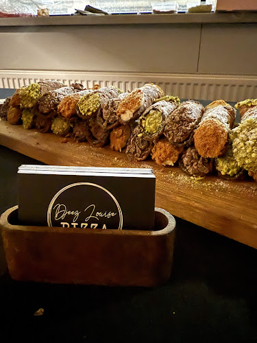 Comentarii opinii despre Djeez Louise