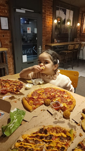 Opinii despre Domino's Pizza Waregem în Waregem - Horeca