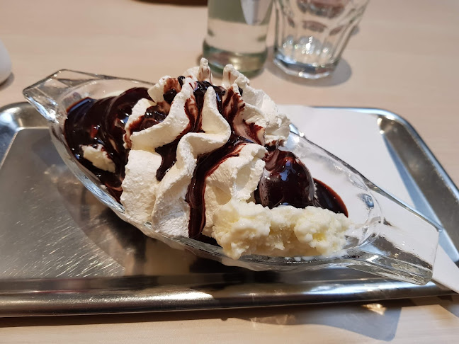https://www.facebook.com/Cremerie.Valvekens/