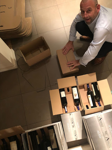 Nest Vini&Cicchetti Phone number