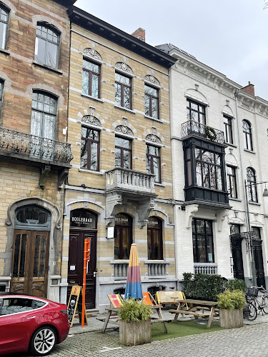 Comments and reviews of Boulebaar