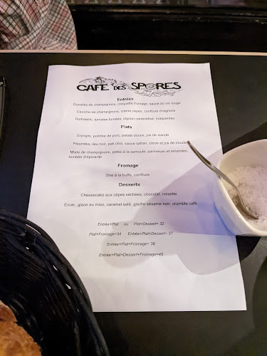 Comentarii opinii despre Café des Spores