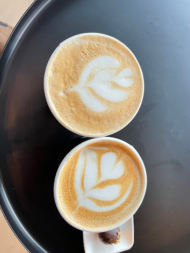 IzyCoffee Oostende Phone number
