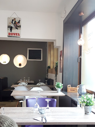 Opinii despre Aux Portes De La Gaume în Virton - Horeca