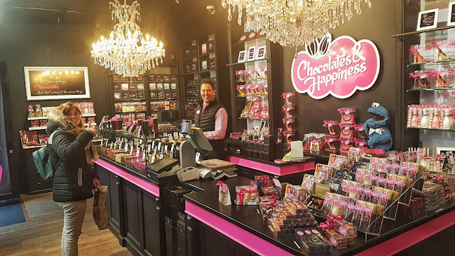 Comments and reviews of CHOCOLATES & HAPPINESS